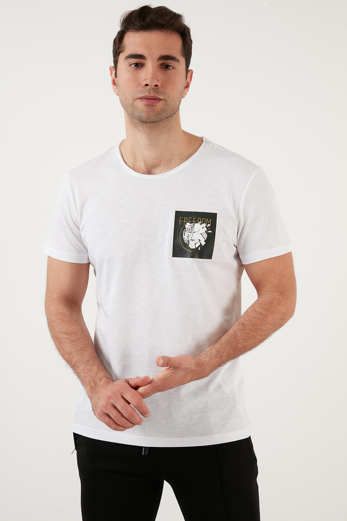 Buratti Slim Fit Printed Crew Neck 100% Cotton Men's T Shirt - WHITE