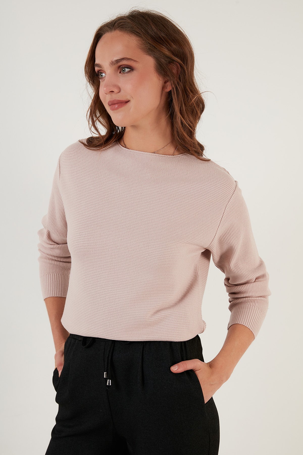 Lela Crew Neck Textured Women's Sweater - POWDER